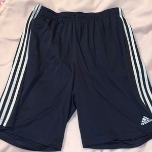 Adidas men’s basketball shorts XL